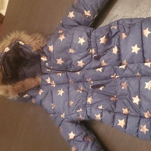 Excellent condition Baby GAP metallic star puffer jacket. Size 18 - 24 months.